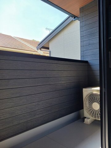 バルコニー　バルコニーがあります