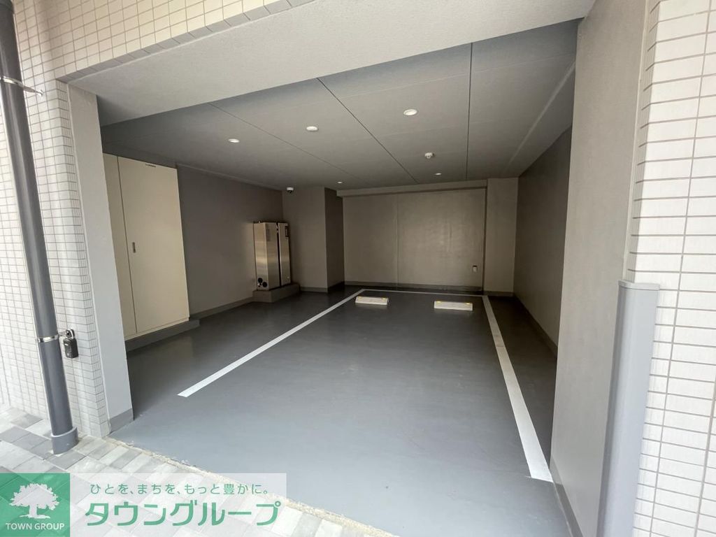 駐車場　駐車場