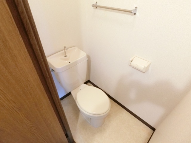 トイレ　トイレ