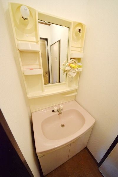 洗面設備　★独立洗面台あります★