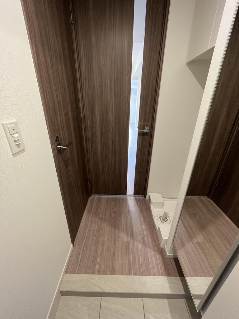 玄関　同タイプ部屋　参考写真です