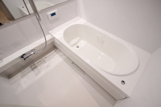 バス・シャワールーム　※別部屋の写真です