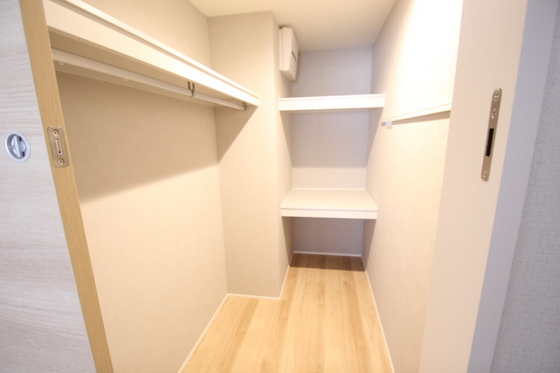 収納　※別部屋の写真です