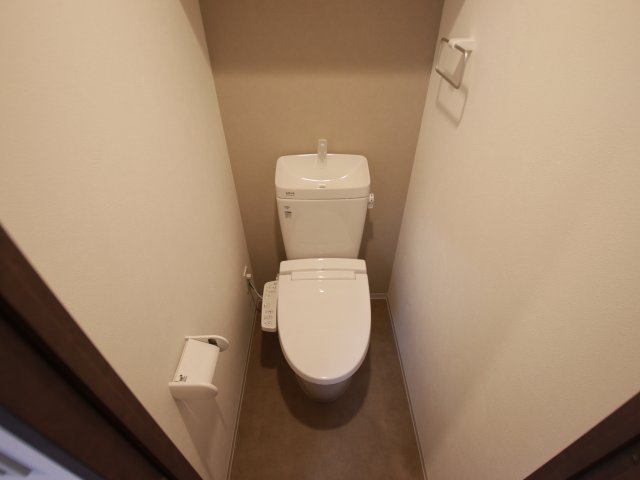 トイレ　別室の参考写真です。※現況優先