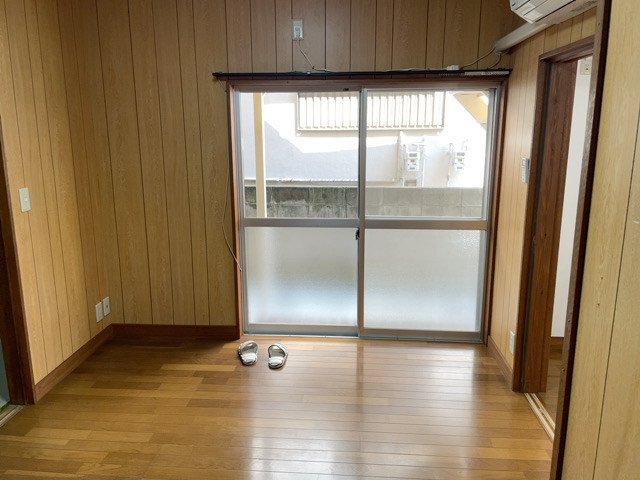 居室・リビング　ゆったりとした居間です