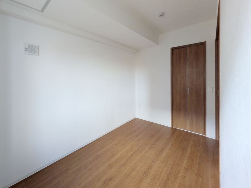 その他　洋室（左側）２