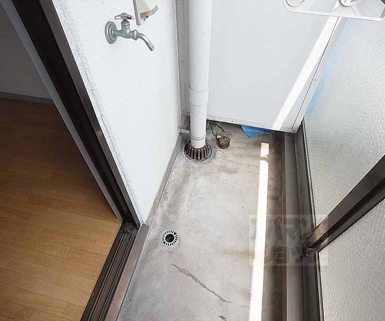 その他設備　室外洗濯機置場です。