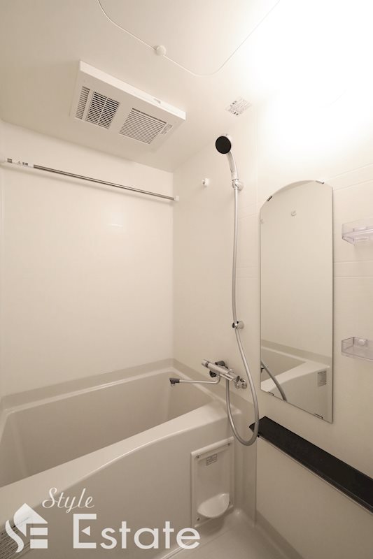 バス・シャワールーム　バスルーム　浴室乾燥