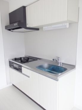 キッチン　【参考】同建物内の別のお部屋の画像です