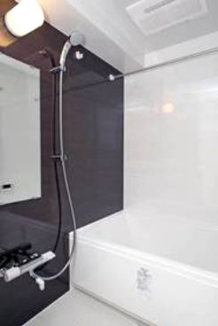 バス・シャワールーム　【参考】同建物内の別のお部屋の画像です