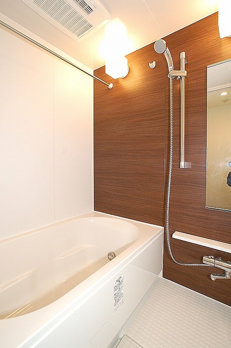 バス・シャワールーム　きれいなお風呂です