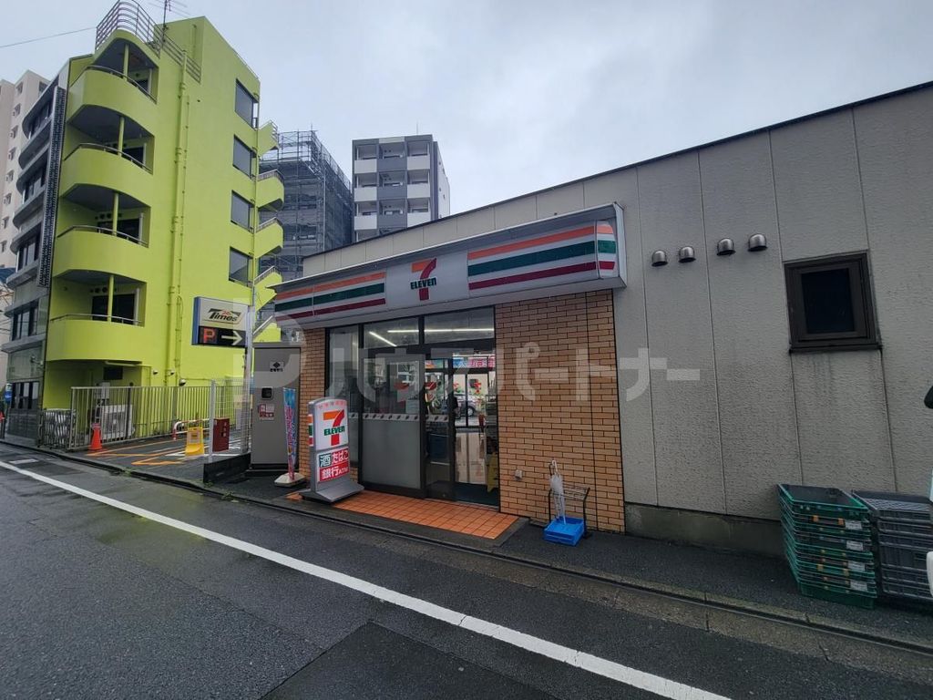 コンビニ　セブンイレブン豊島駒込1丁目店（コンビニ）まで100m