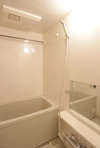 バス・シャワールーム　同タイプ部屋　参考写真です