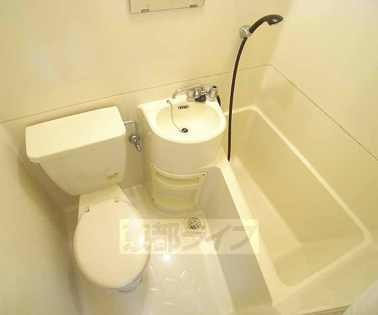 バス・シャワールーム　ユニットバスです。