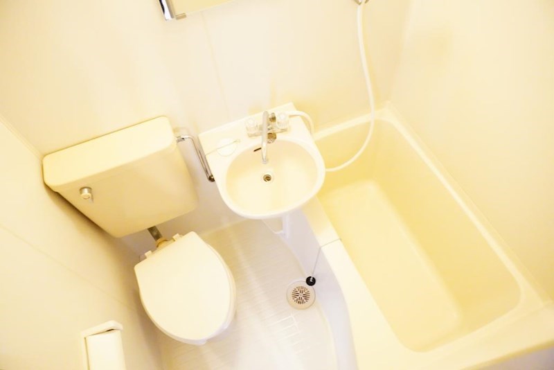 バス・シャワールーム　お掃除が簡単な3点式ユニットバス