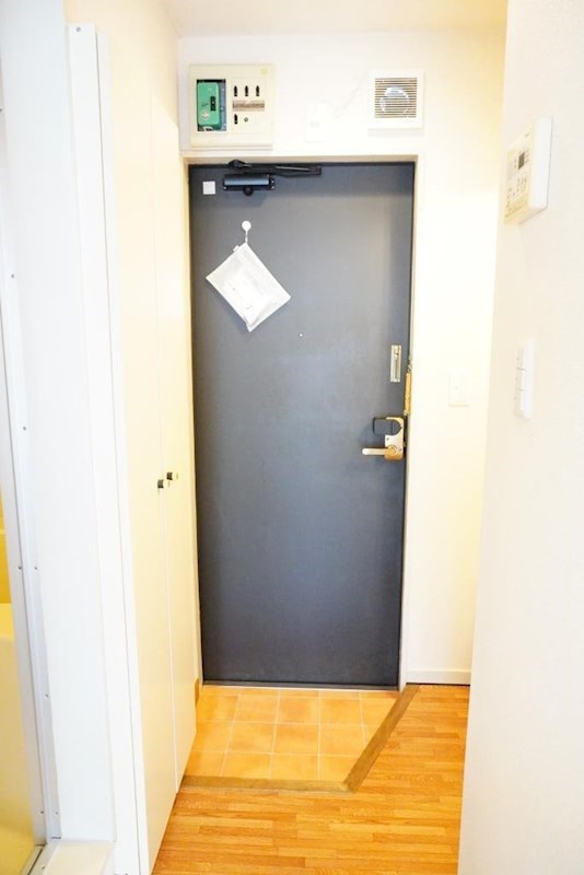 玄関　シューズボックス付きの玄関