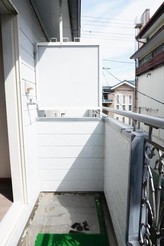 バルコニー　バルコニー（洗濯機置場はバルコニーとなります）