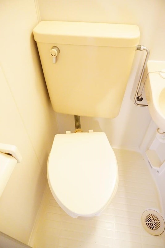 トイレ　バストイレ同室