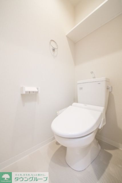 トイレ　※写真は同タイプ住戸です。