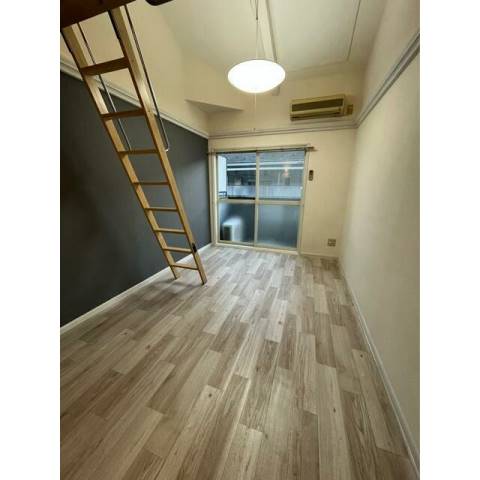 居室・リビング　※他部屋参考写真