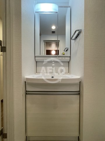 洗面設備　アクアプレイス江戸堀　独立洗面台