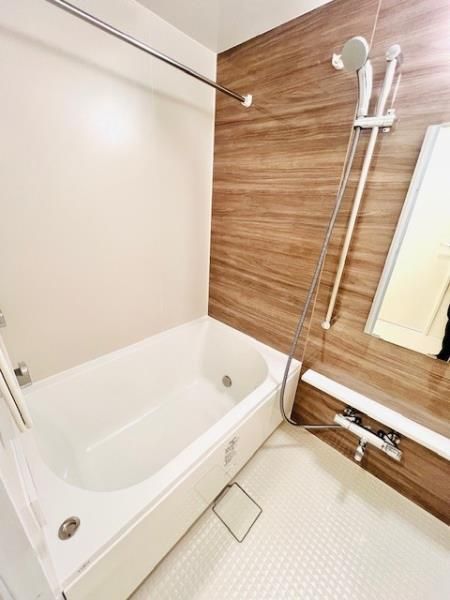 バス・シャワールーム　お風呂です