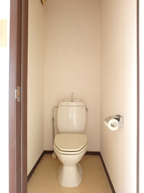 トイレ　図面と現状に相違がある場合には現状を優先