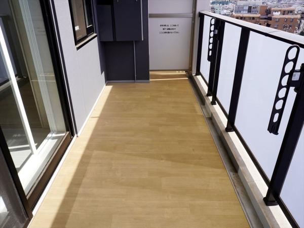 バルコニー　バルコニー（テラス）