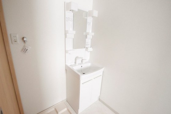 洗面設備　※別部屋の写真です