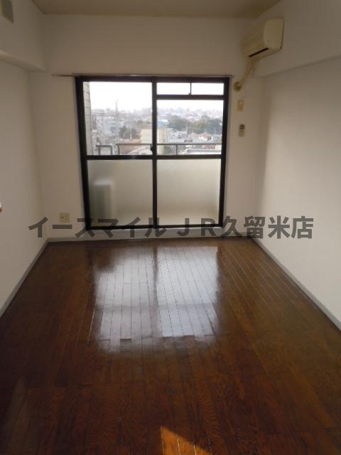 居室・リビング　きれいな洋室です