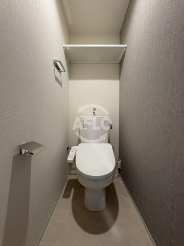 トイレ　コンフォリア・リヴ北浜高麗橋　トイレ