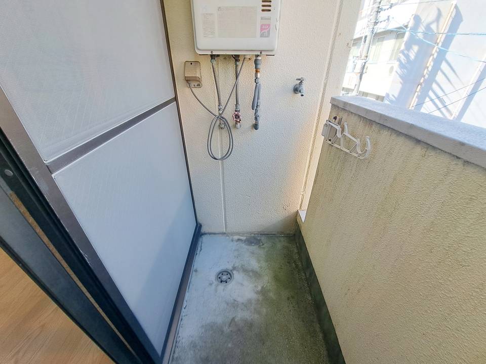 洗面設備　洗濯機置場