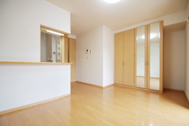 居室・リビング　★お部屋探しはタウンハウジング稲田堤店まで★