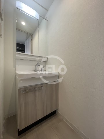 洗面設備　プレサンス塚本ベラビィ　洗面台