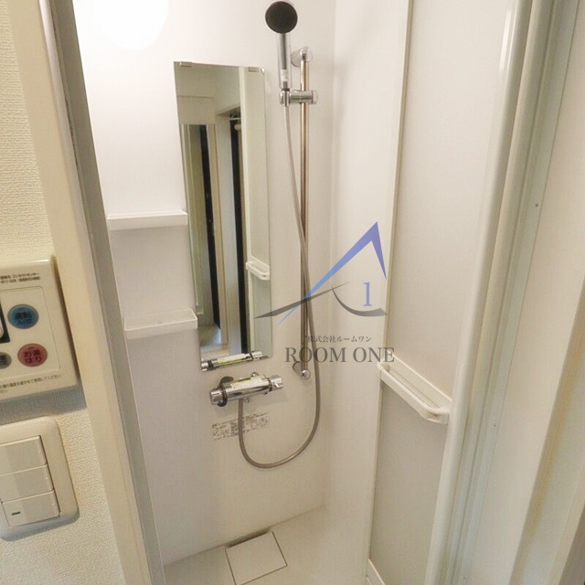 バス・シャワールーム　シャワールームです。