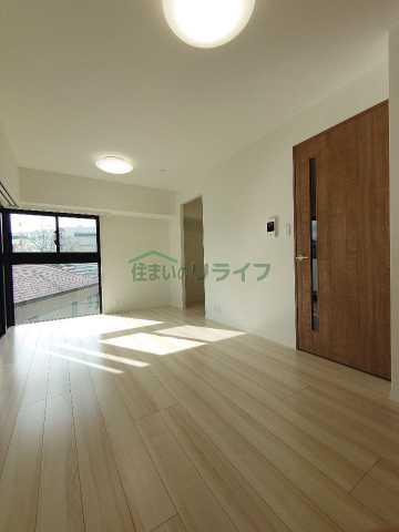 居室・リビング　リライフ浅草店