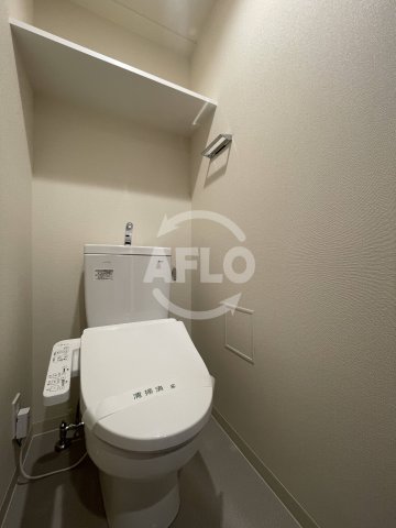 トイレ　プレサンス東三国エンブレイス　トイレ