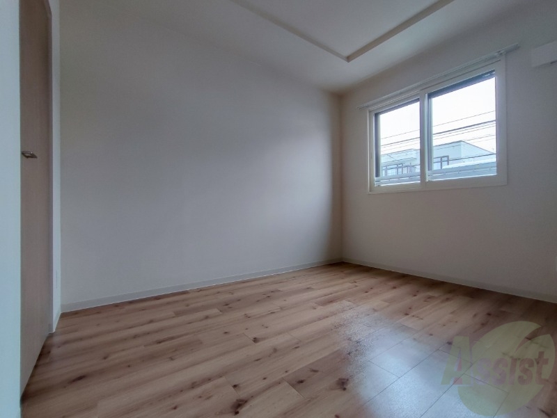 その他部屋・スペース　寝室です。部屋をどう使うかはあなた次第です！