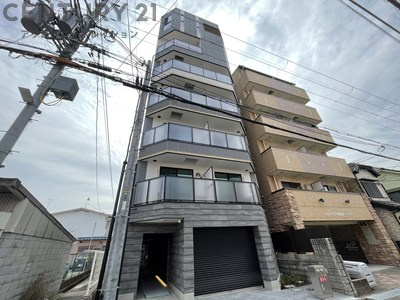 建物外観　オートロック付きで安心！宅配BOX付で便利！