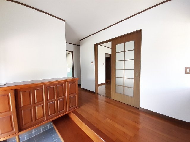 居室・リビング　※過去の室内写真のため現況と異なる場合があります