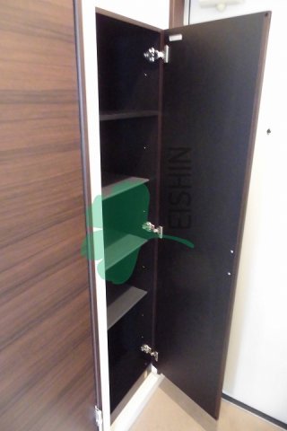 玄関　下駄箱もしっかりついてます！