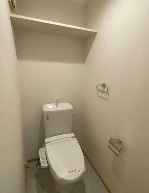 トイレ　シンプルなトイレ！