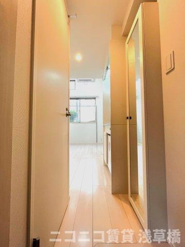 玄関　別号室イメージの為、現状を優先致します。