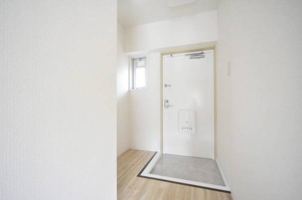 玄関　ビレッジハウスの同一物件・同一タイプの間取りの写真です