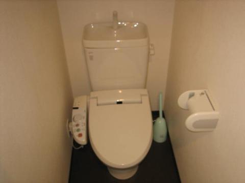 トイレ　シャワー付トイレ