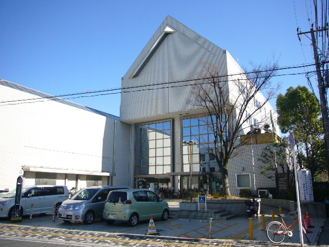 図書館　浦安市立図書館猫実分館（図書館）まで269m