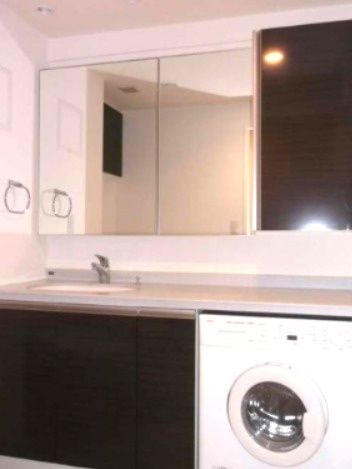 洗面設備　広い洗面スペース♪