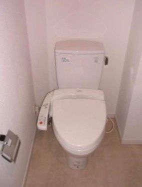 トイレ　ゆったりとした空間のトイレです