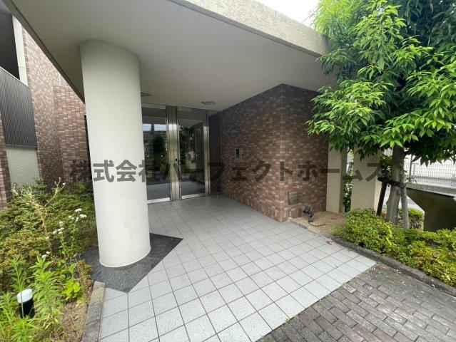 玄関　明るい玄関です