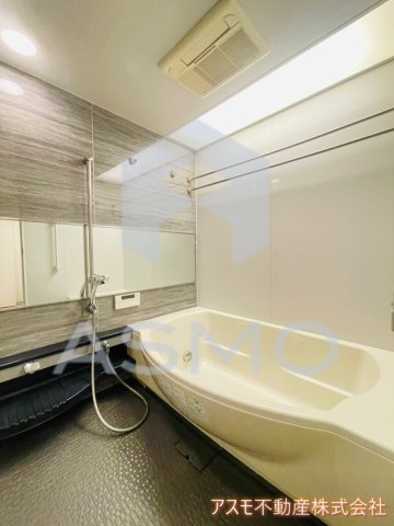 バス・シャワールーム　※同物件　別間取り　参考写真